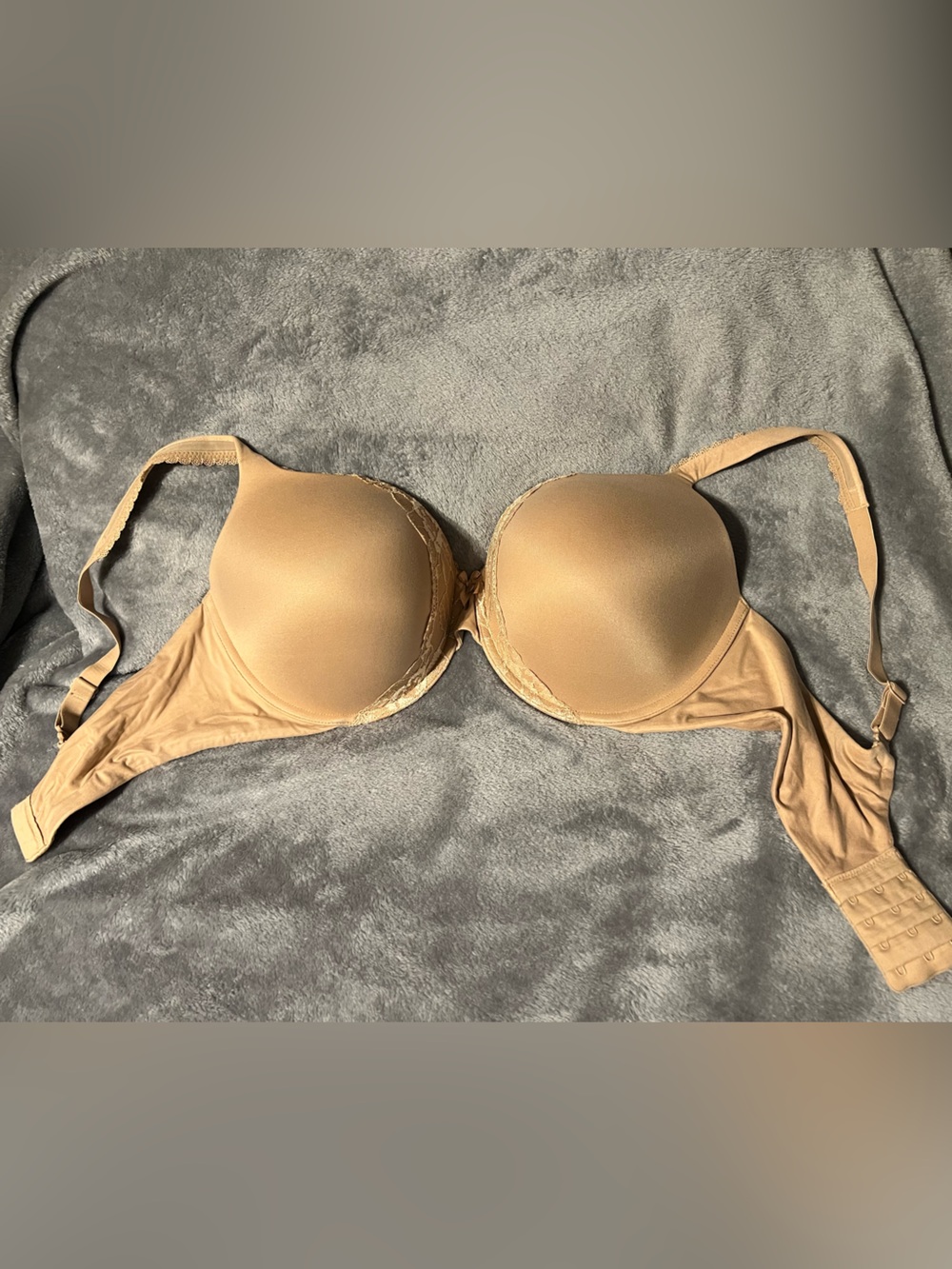 Victoria's Secret Smooth Nude Push-Up Bra